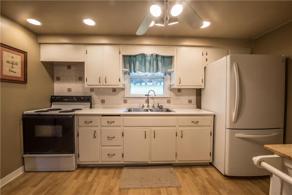 132 Spring Hill Road Lowber, PA 15660 - Photo 8 of 25 Gallery Image 8