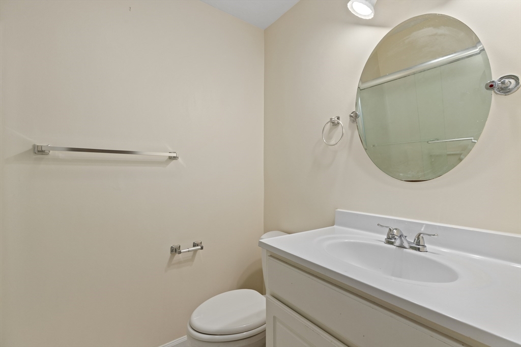 360 Littleton Road, Unit H5 Chelmsford, MA 01824 - Photo 22 of 32