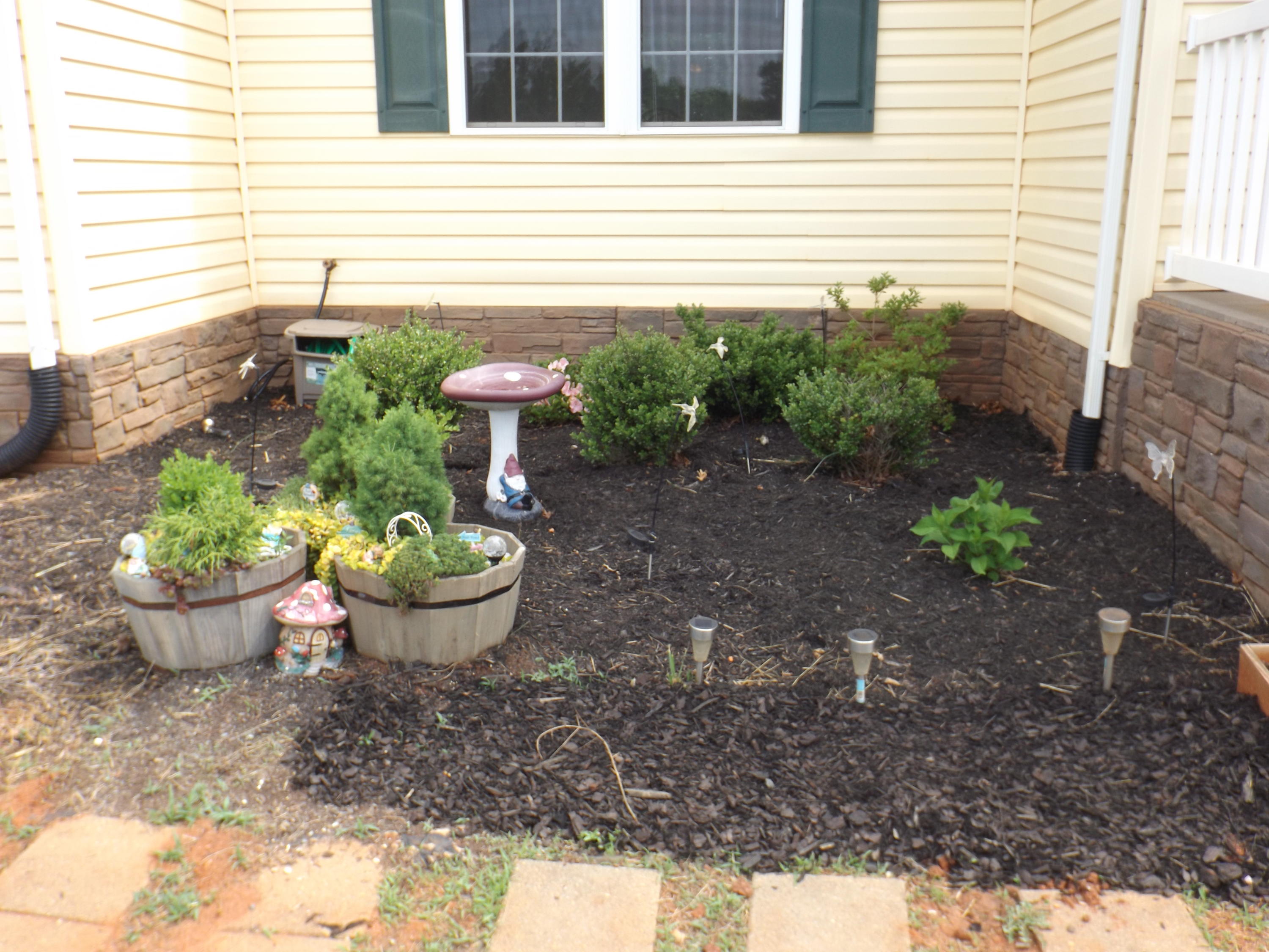 4748 Meadors Spur Road Moneta, VA 24121 - Photo 34 of 36 Front Flower Garden