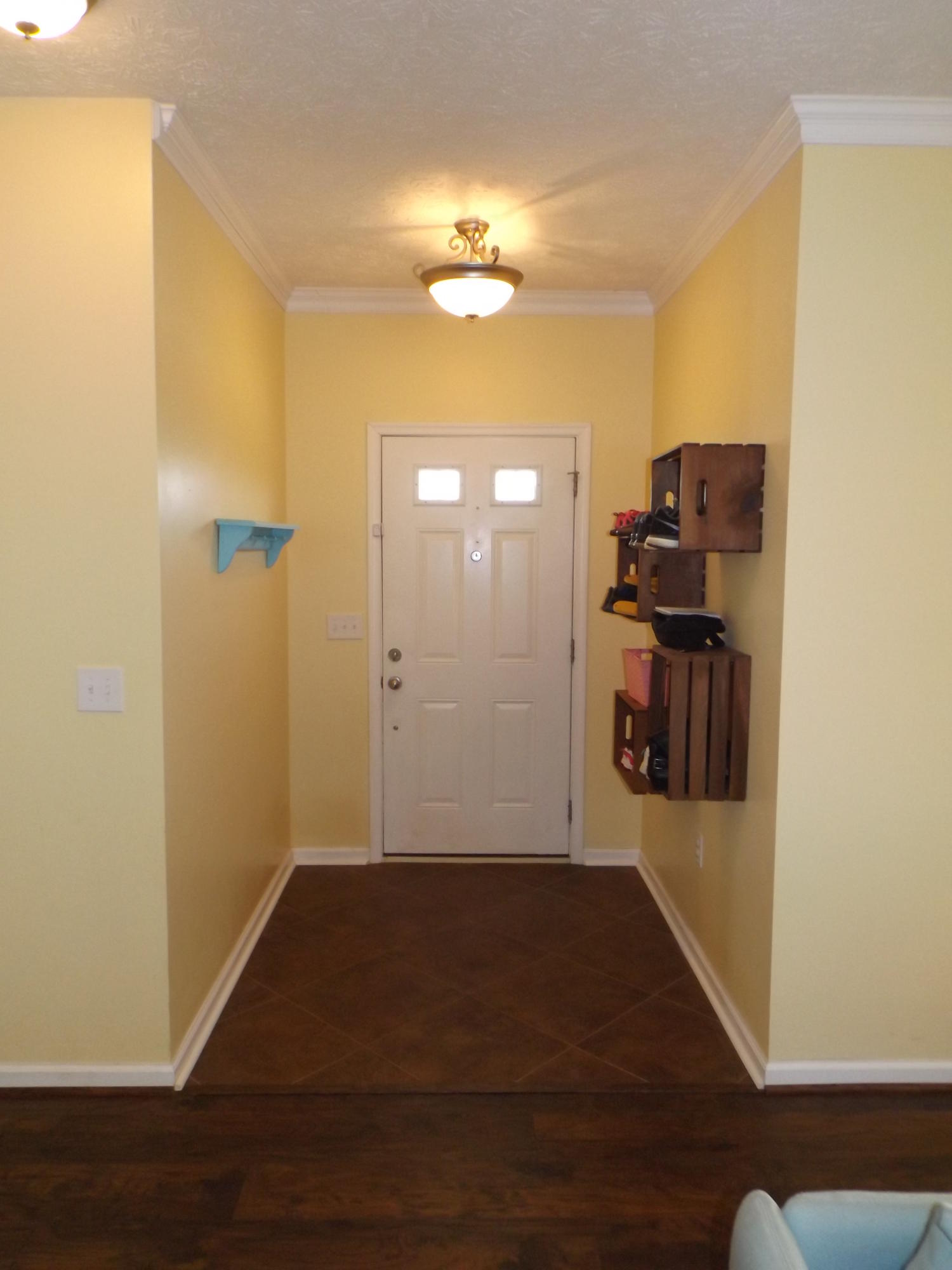 4748 Meadors Spur Road Moneta, VA 24121 - Photo 6 of 36 Entry Foyer