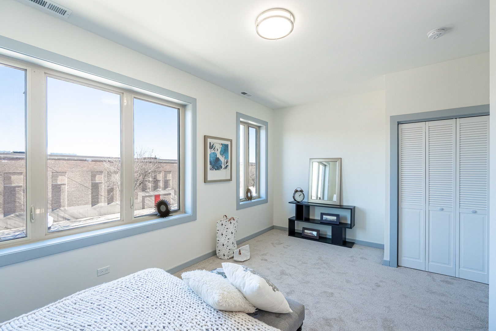 4353 South Halsted Street Chicago, IL 60609 - Photo 15 of 21 a bedroom with a bed and a large window