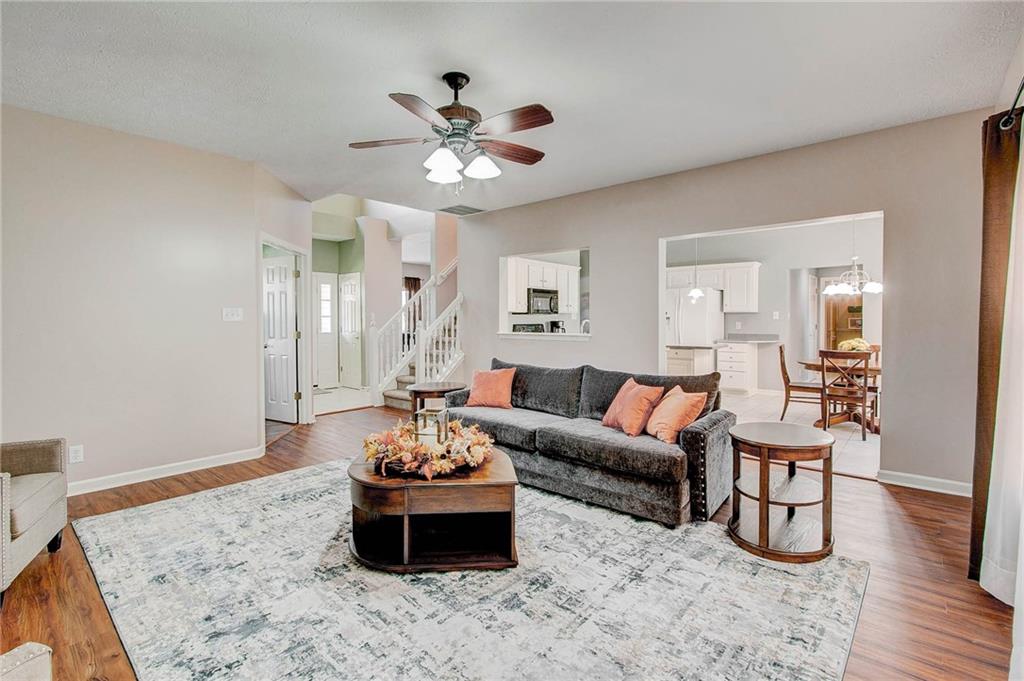 9006 Tilly Mill Road Indianapolis, IN 46278 - Photo 5 of 32