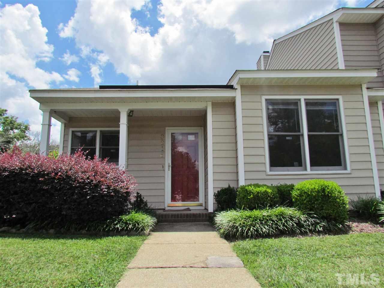 3216 Comstock Road Raleigh, NC 27604 - Photo 3 of 29