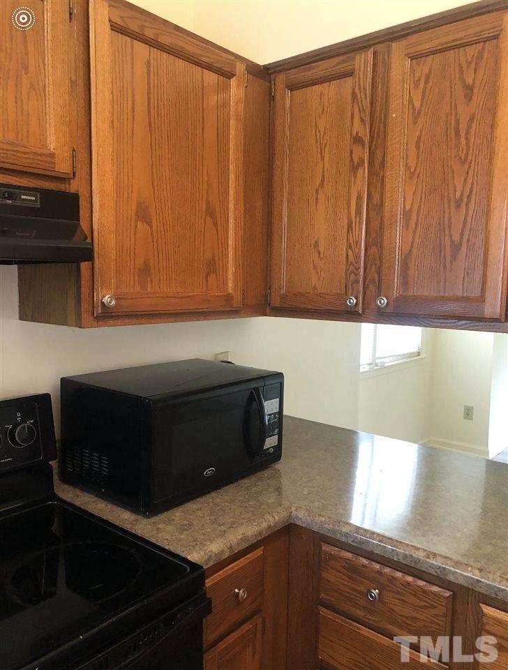 3216 Comstock Road Raleigh, NC 27604 - Photo 8 of 29