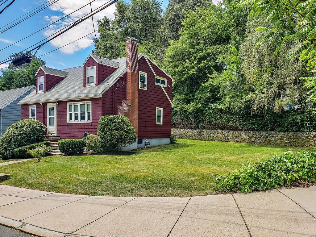 50 Lodgehill Road Boston, MA 02136 - Photo 4 of 34 Gallery Image 4