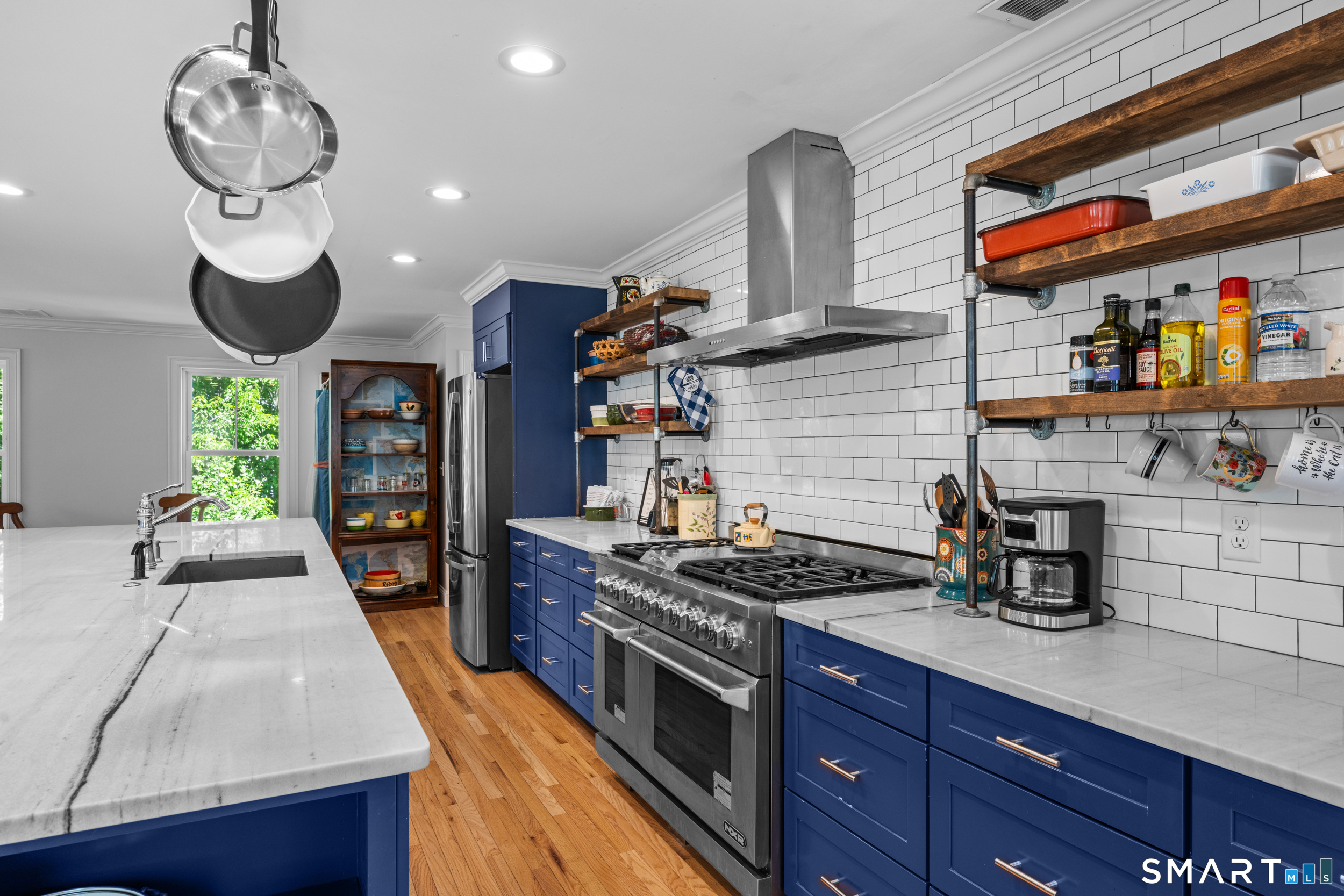 67 Spring Glen Road East Lyme, CT 06357 - Photo 10 of 40