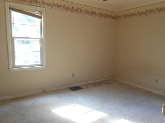 3549 Karl Road Columbus, OH 43224 - Photo 4 of 6 Gallery Image 4