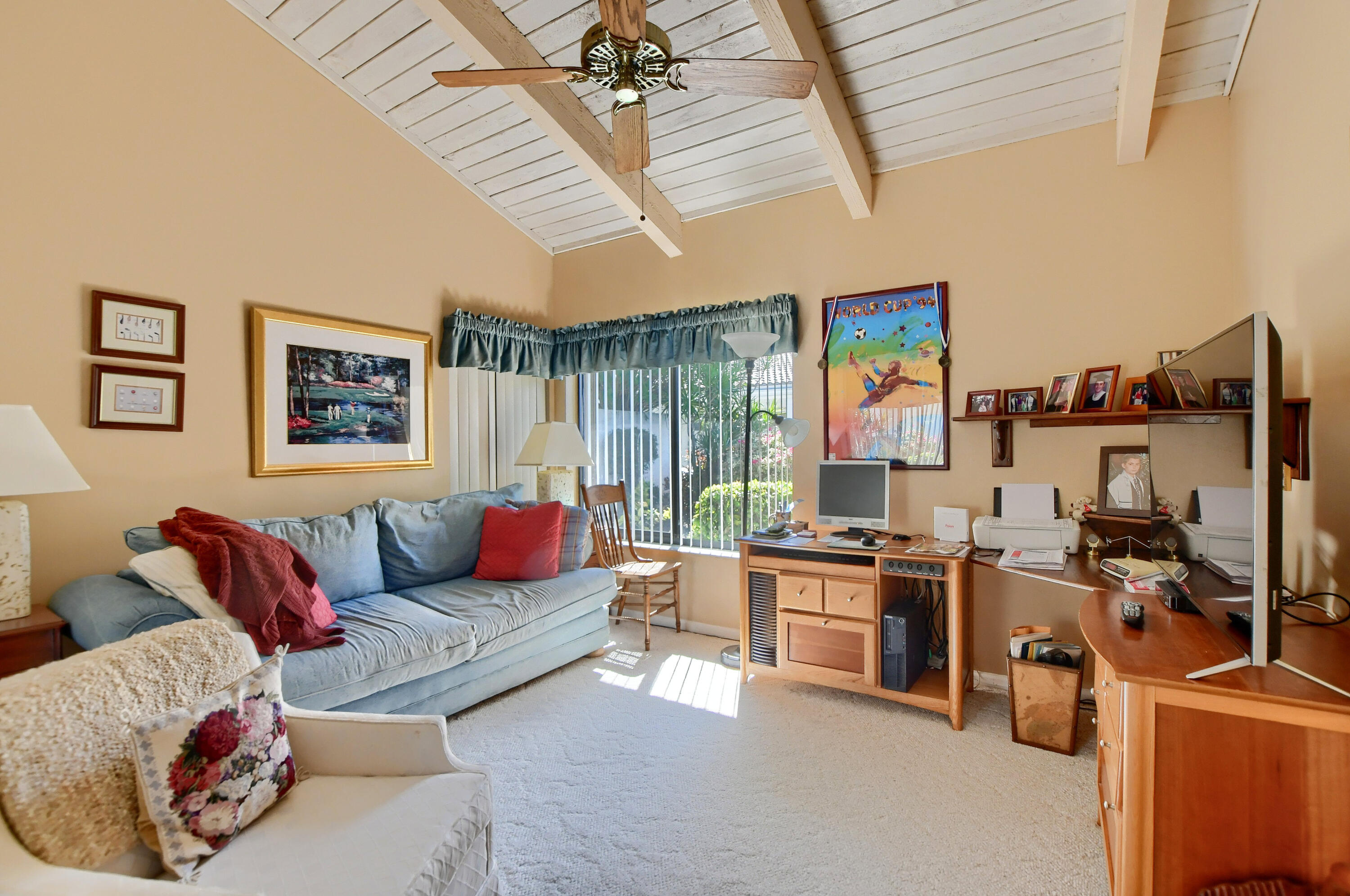 19526 Bay View Road Boca Raton, FL 33434 - Photo 27 of 38 32_ebf_0580-hdr(5)