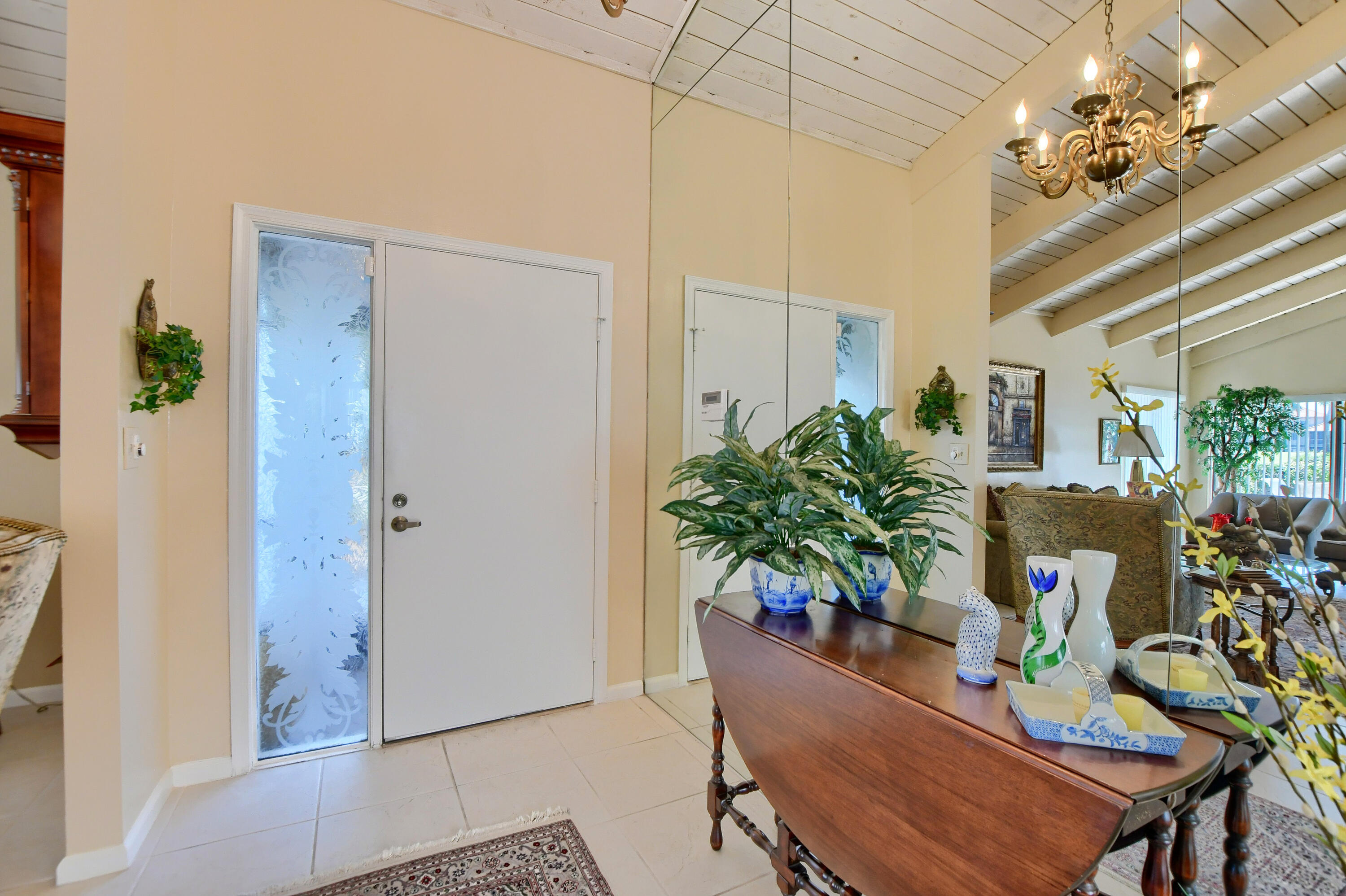19526 Bay View Road Boca Raton, FL 33434 - Photo 3 of 38 07_ebf_0455-hdr(5)