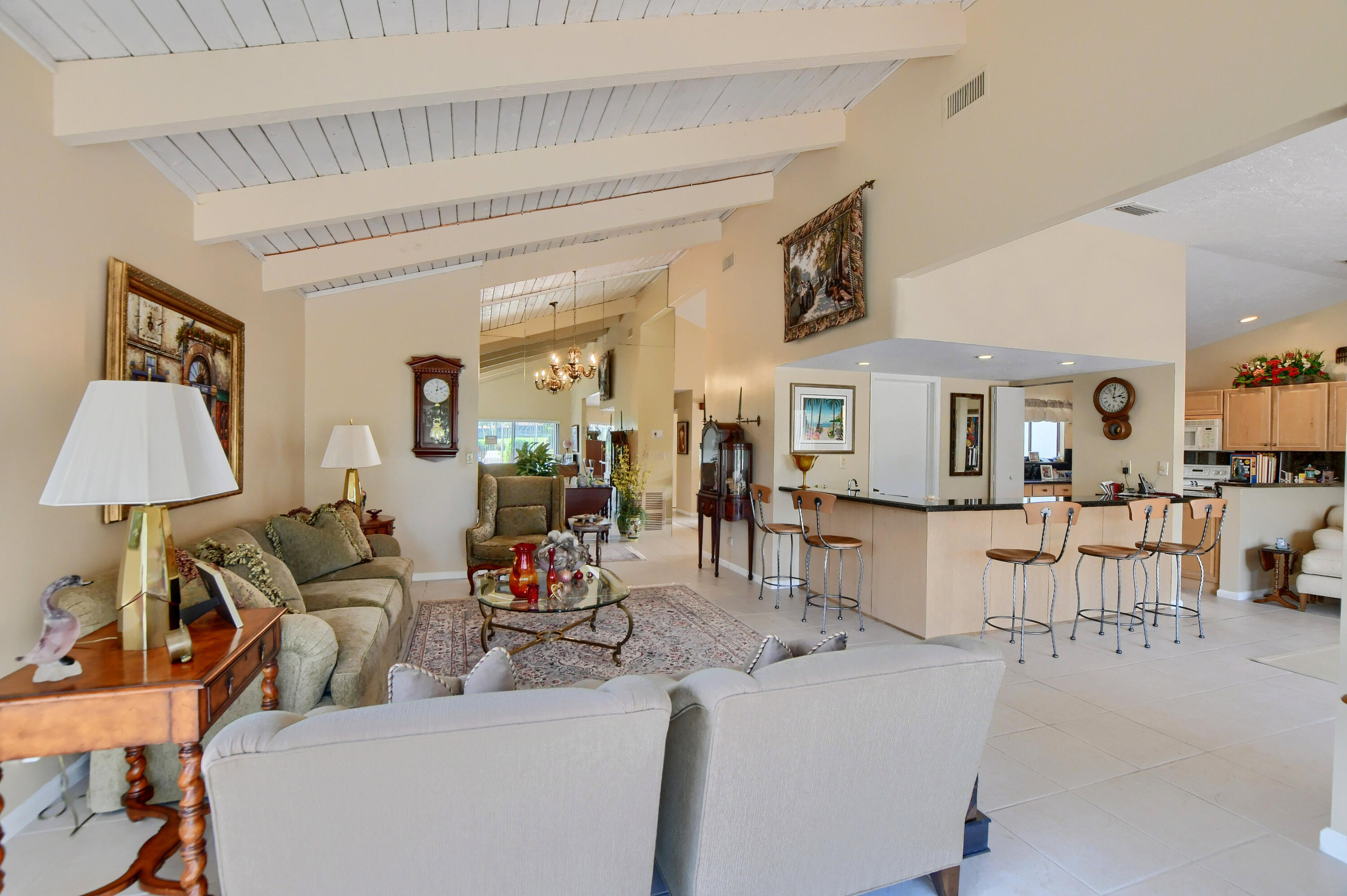 19526 Bay View Road Boca Raton, FL 33434 - Photo 6 of 38 11_ebf_0475-hdr(5)