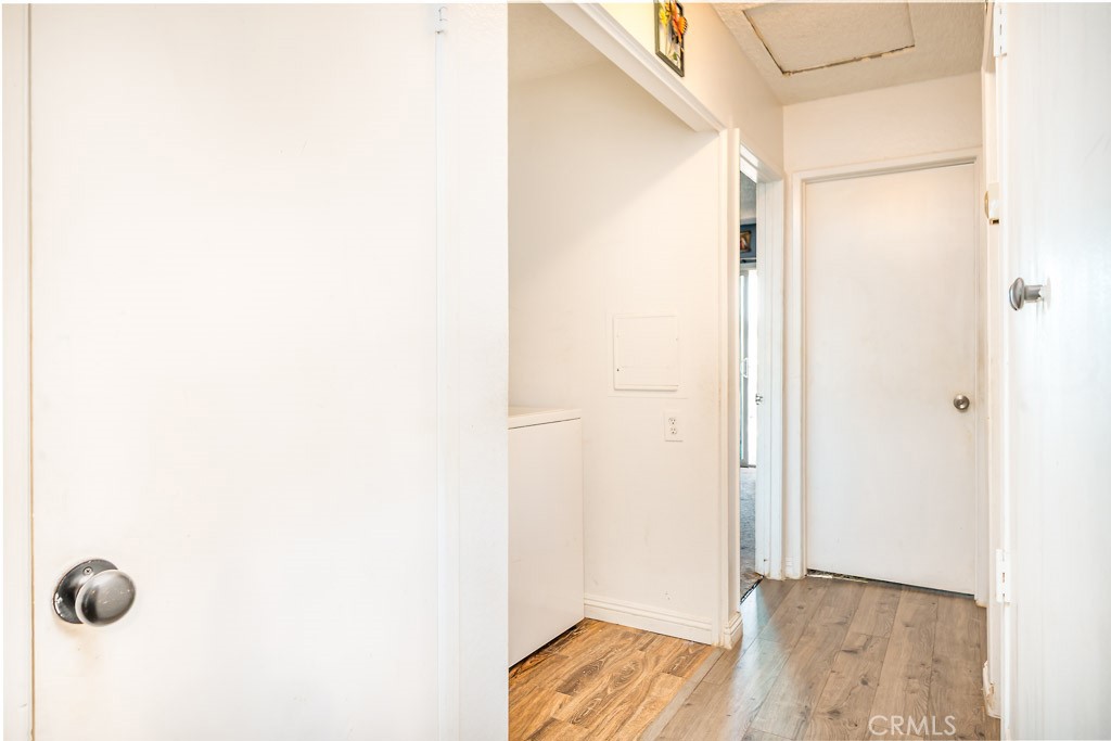 25899 Baylor Way Hemet, CA 92544 - Photo 10 of 29 a view of bathroom