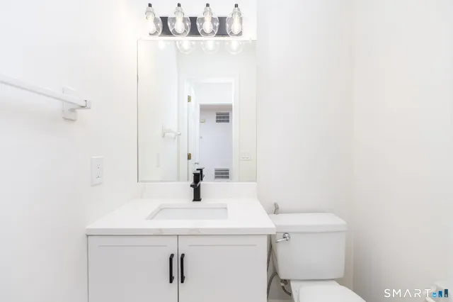 $399,900 | 78 Crossroads Lane, Unit 78, Glastonbury, CT 06033