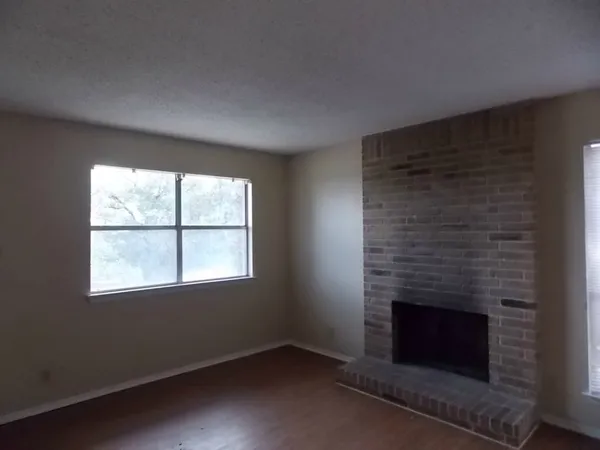 $1,475 | 8104 Dunn Street, Unit A, Austin, TX 78745