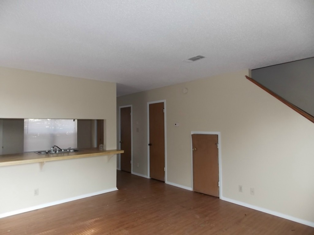 8104 Dunn Street, Unit A Austin, TX 78745 - Photo 4 of 7