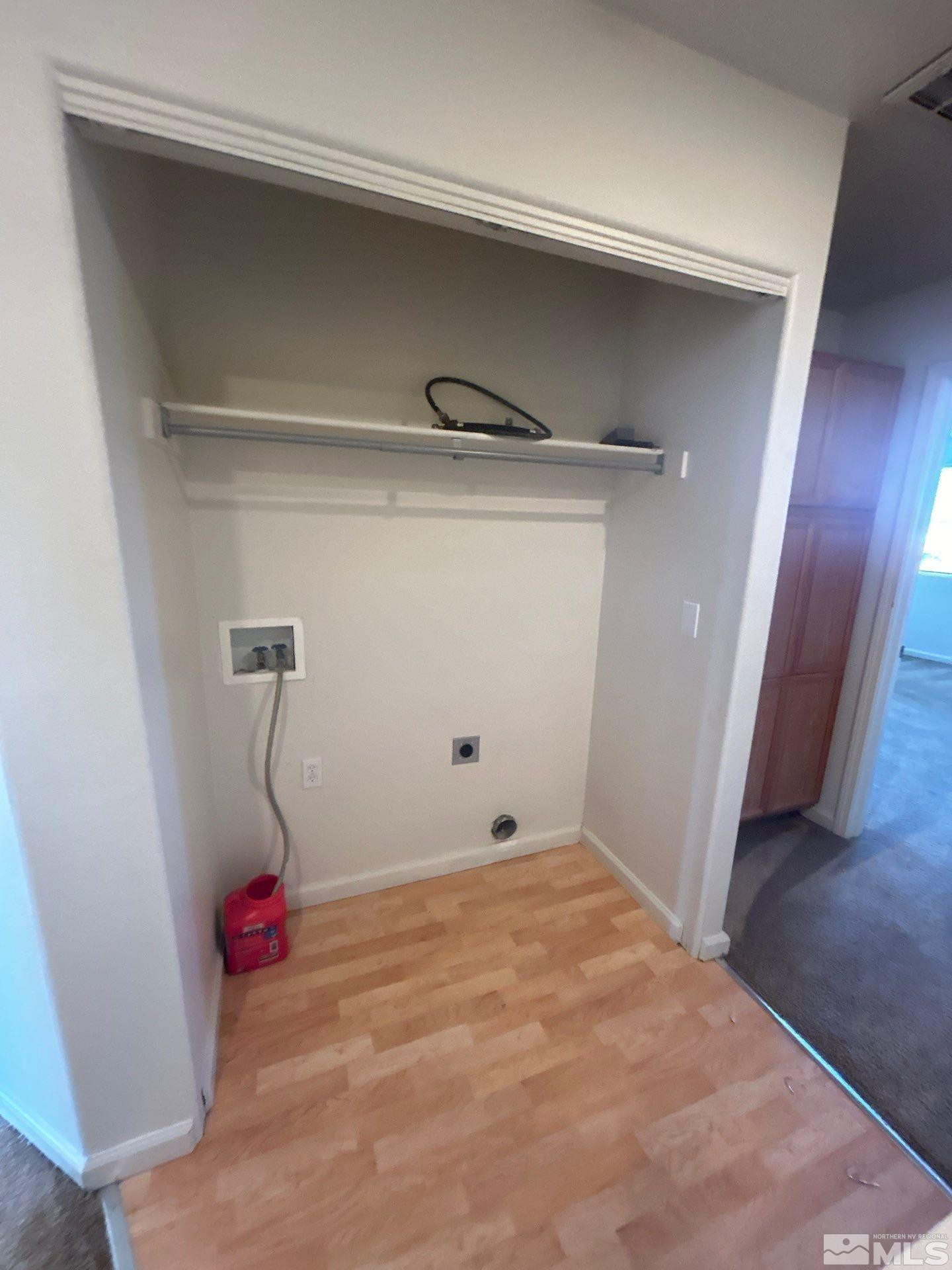 405 Holcomb Avenue Reno, NV 89502 - Photo 4 of 17 a view of a room with an empty space