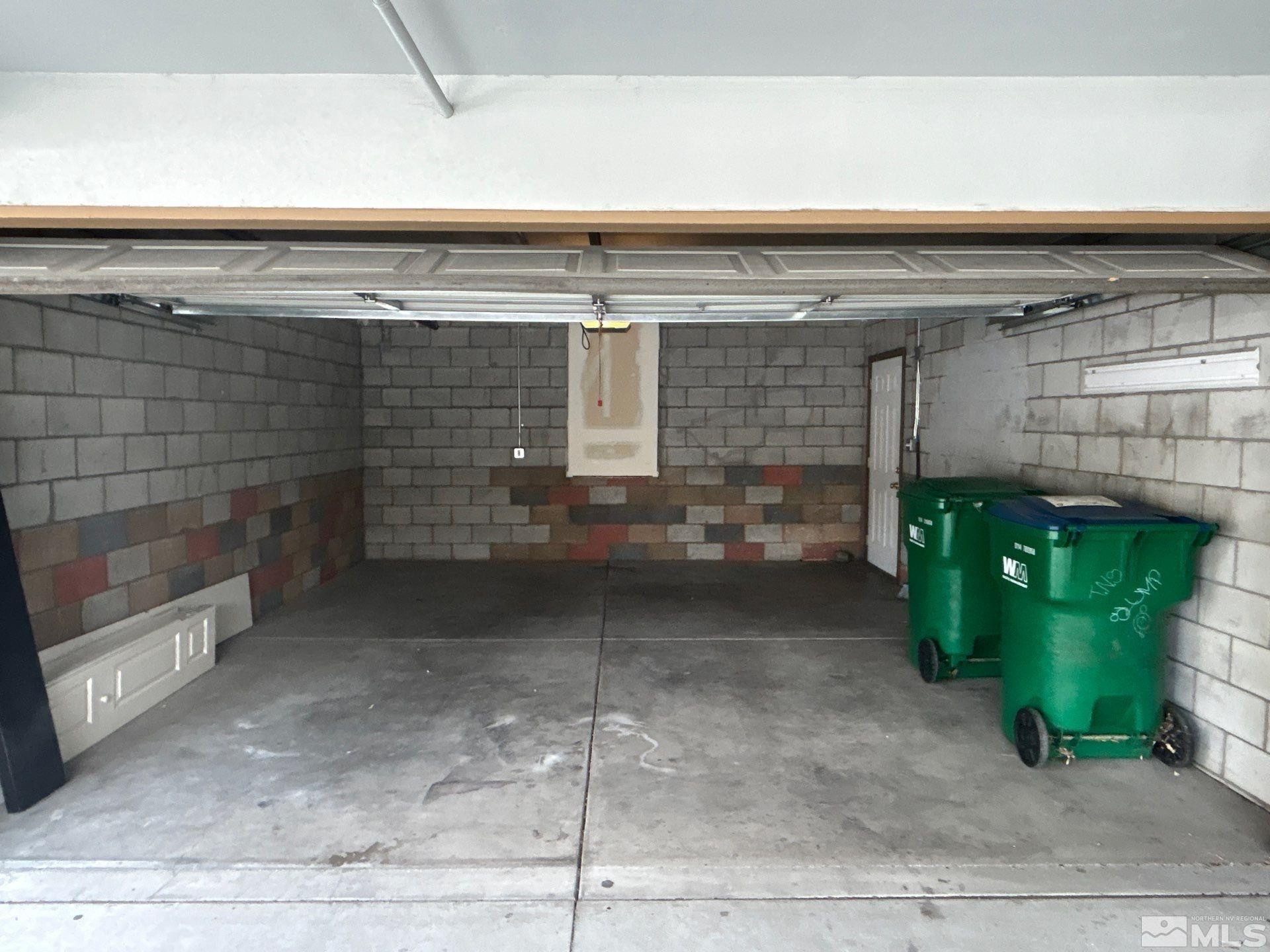 405 Holcomb Avenue Reno, NV 89502 - Photo 6 of 17 a view of a car garage