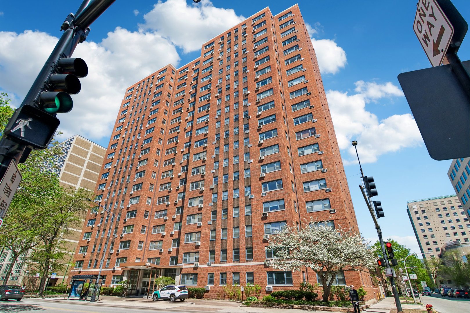 2909 North Sheridan Road, Unit 1201 Chicago, IL 60657 - Photo 32 of 32