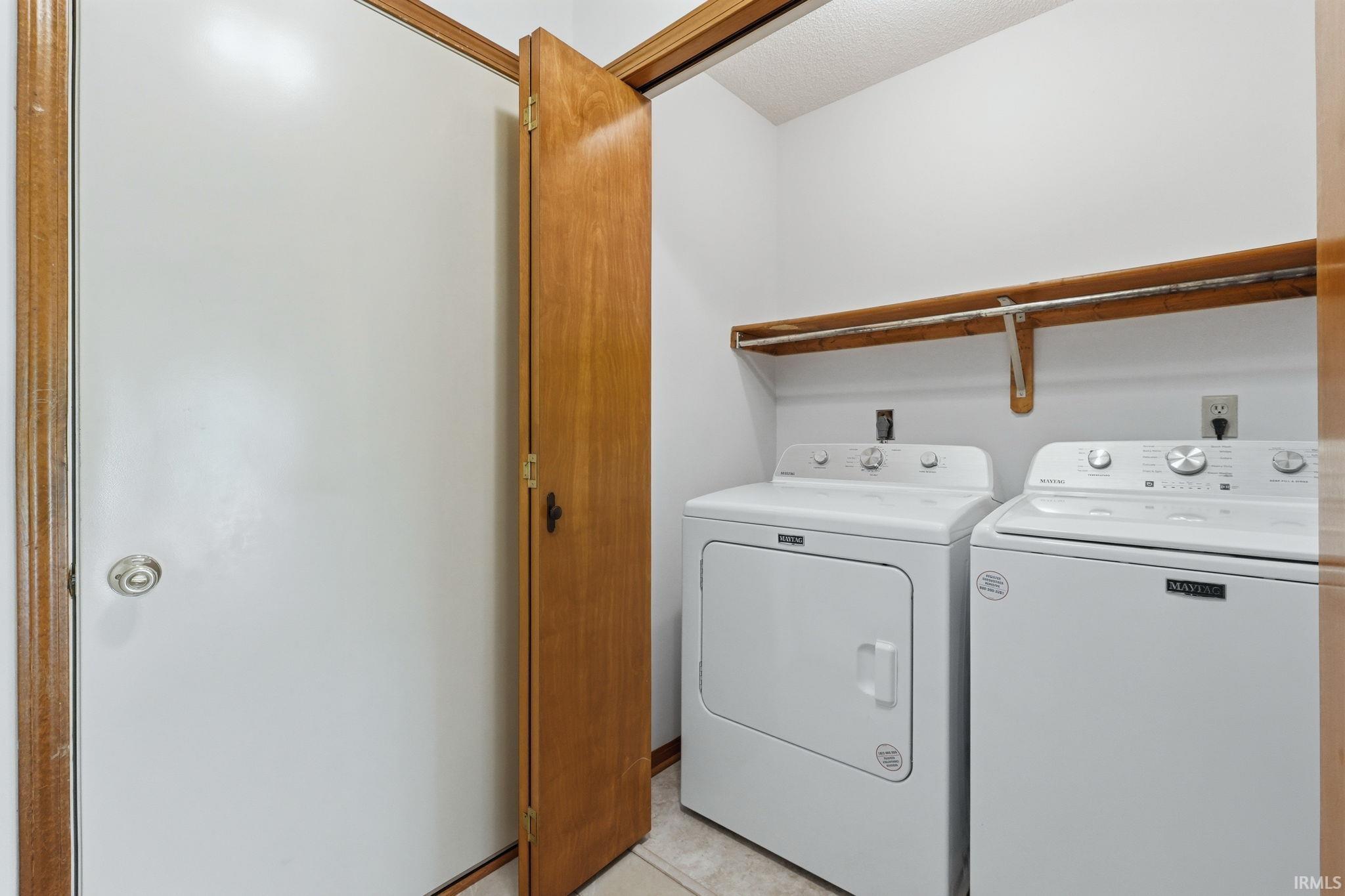631 Autumn Ridge Lane Fort Wayne, IN 46804 - Photo 13 of 33