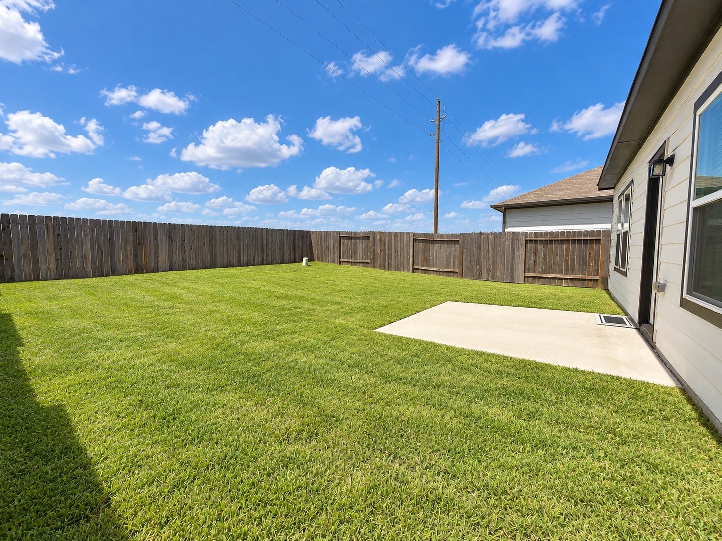17327 King Eider Road Waller, TX 77484 - Photo 2 of 17 Gallery Image 2