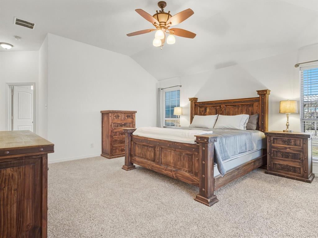 143 Florence Lane Springtown, TX 76082 - Photo 17 of 40