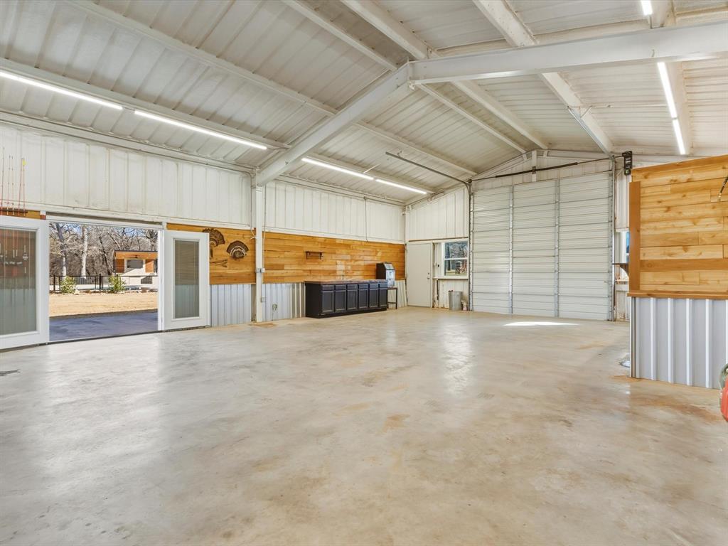 143 Florence Lane Springtown, TX 76082 - Photo 34 of 40