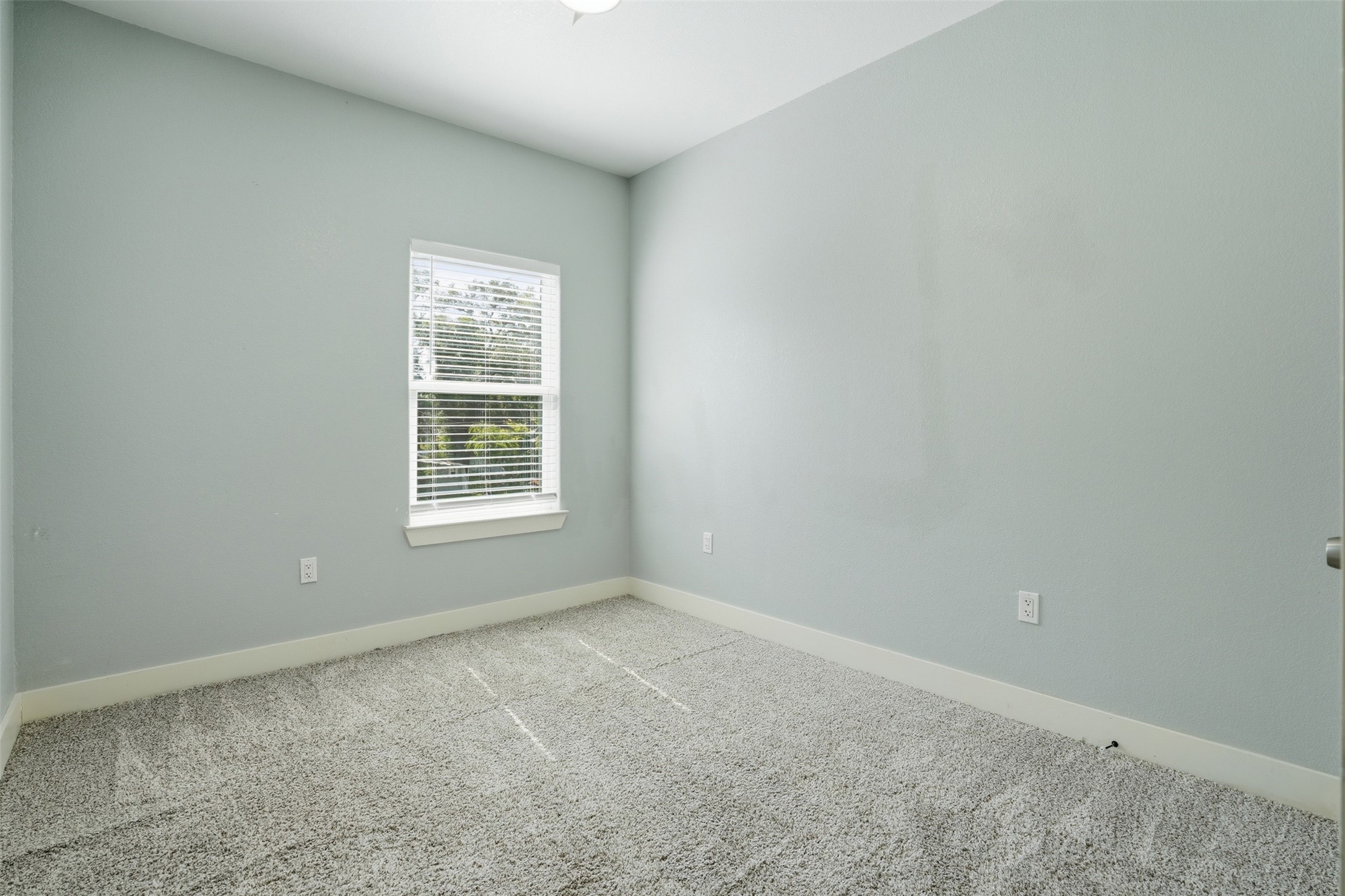 9319 Seeker Street Houston, TX 77028 - Photo 19 of 23