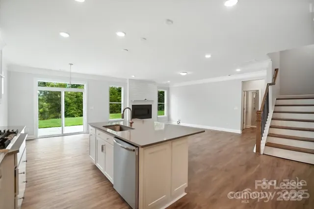 $3,475 | 5409 Verona Road, Charlotte, NC 28213