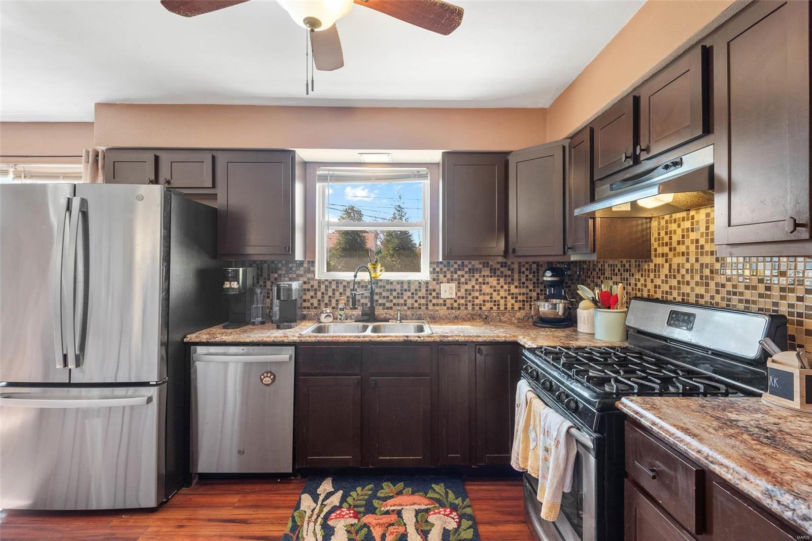 1123 Ridge Avenue Collinsville, IL 62234 - Photo 10 of 25 Gallery Image 10