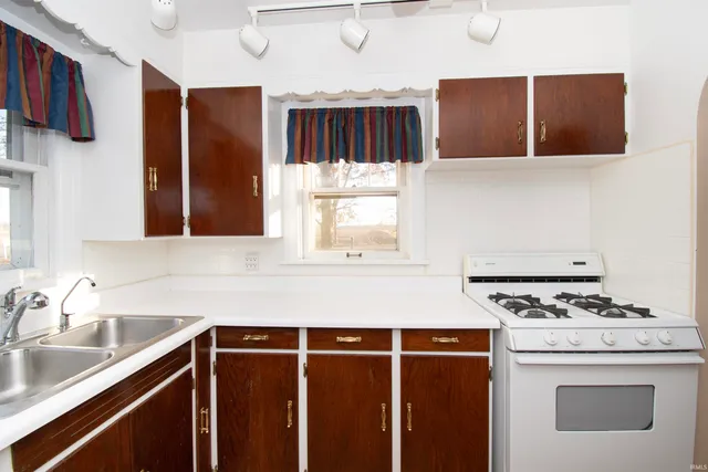 $199,900 | 22495 County Road 30, Goshen, IN 46526