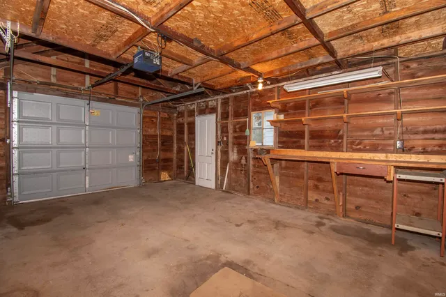 $199,900 | 22495 County Road 30, Goshen, IN 46526