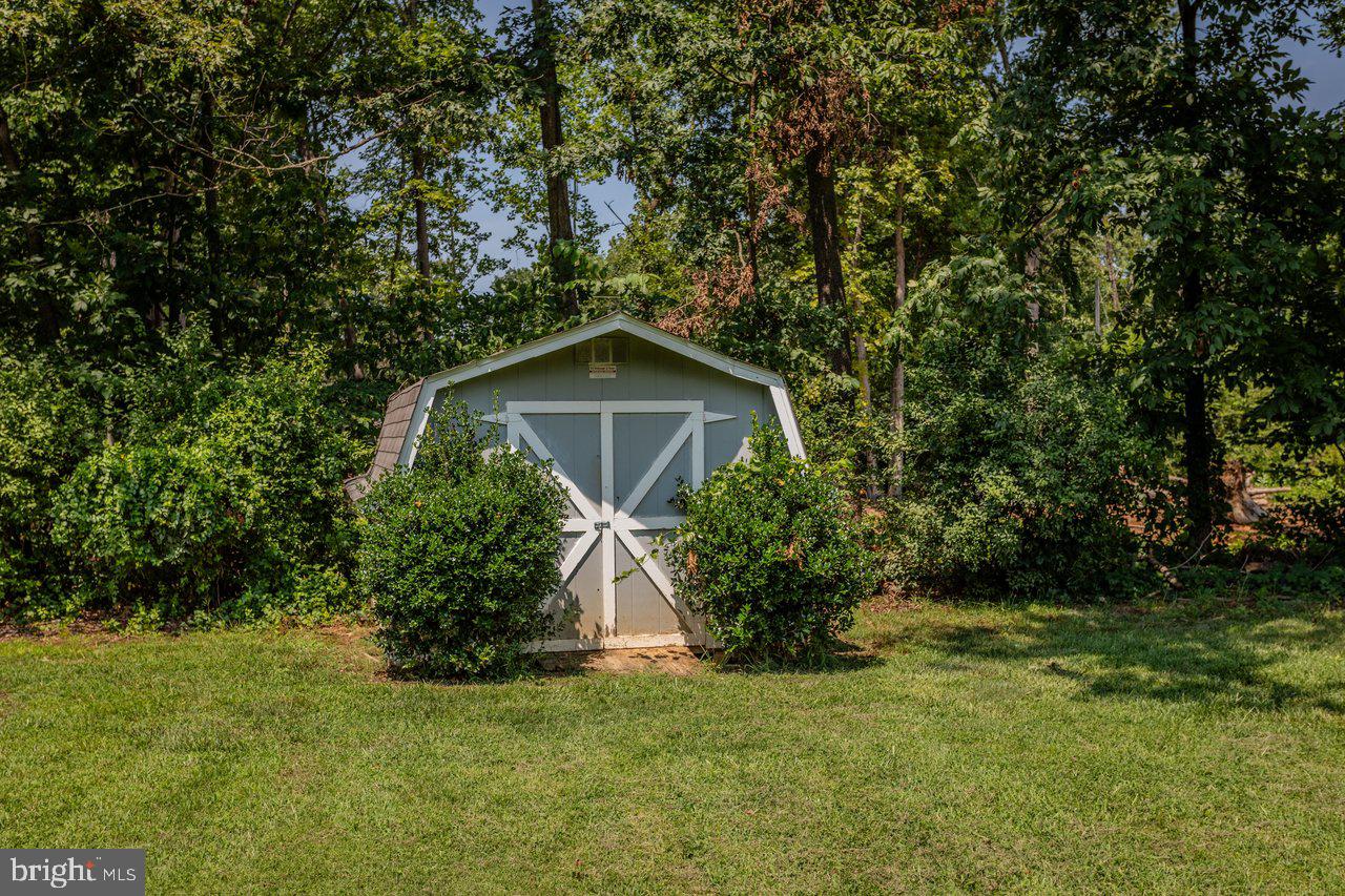 207 Circle View Road Luray, VA 22835 - Photo 69 of 74 Gallery Image 69
