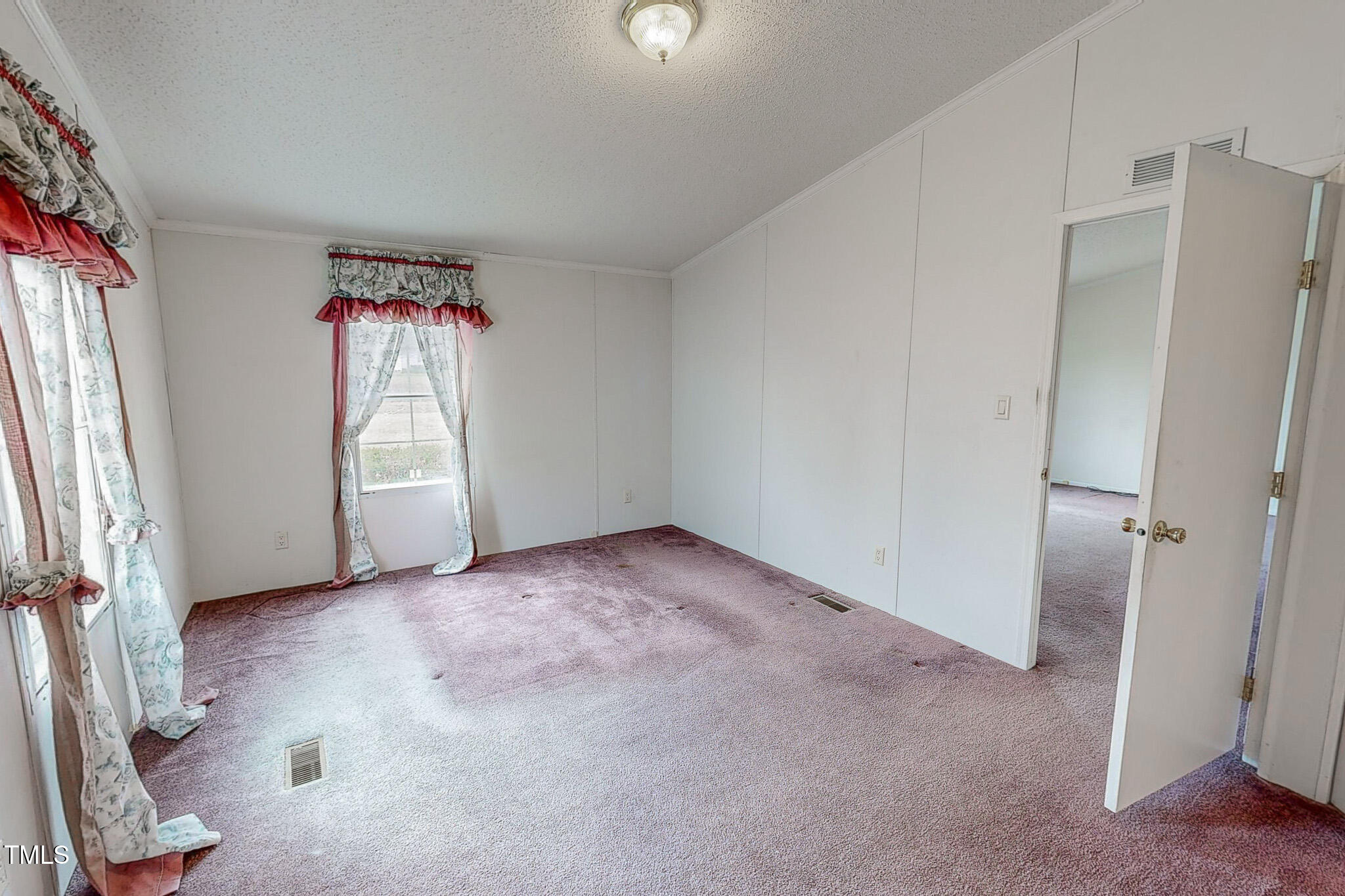 792 Huff Road Roxboro, NC 27574 - Photo 22 of 39 792-Huff-Rd-12172024_163148