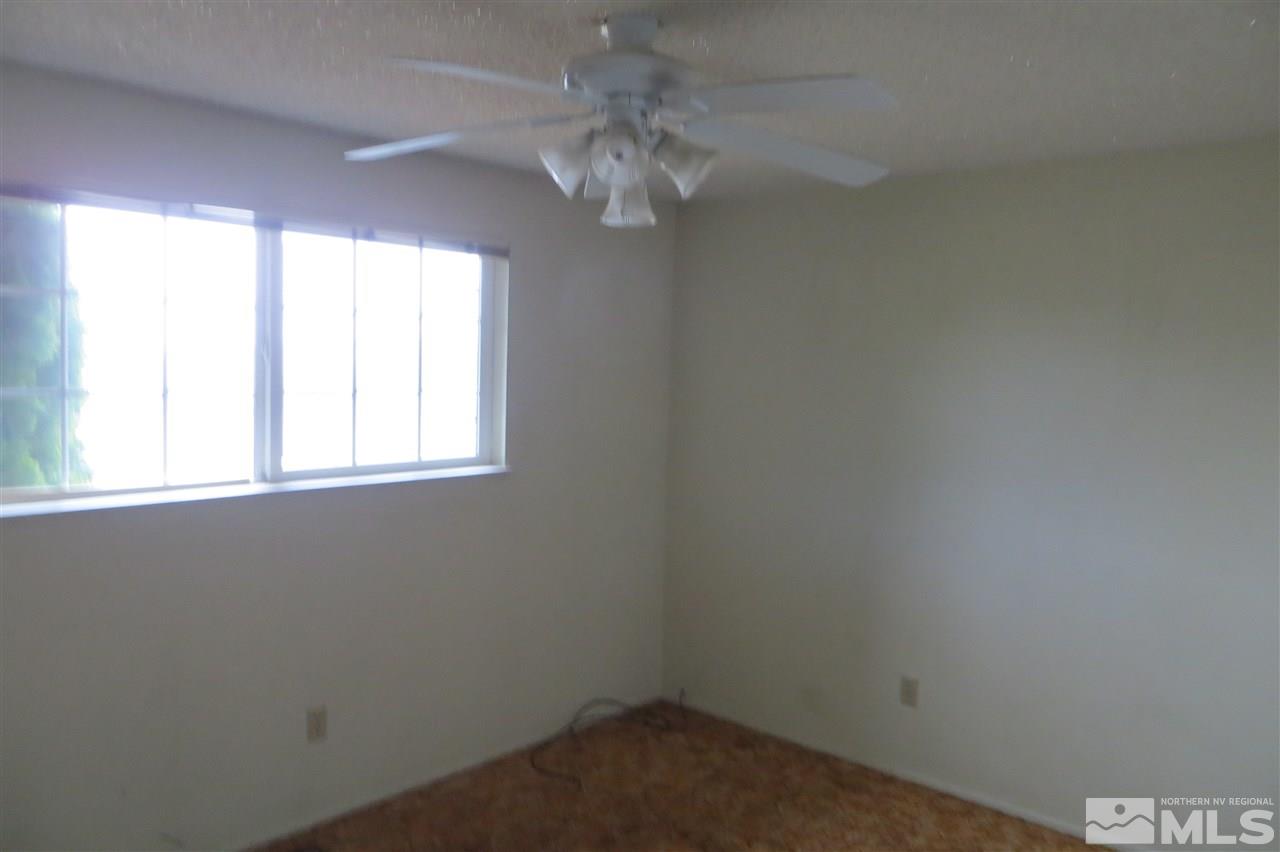 9170 Spearhead Way Reno, NV 89506 - Photo 8 of 24 Photo 8
