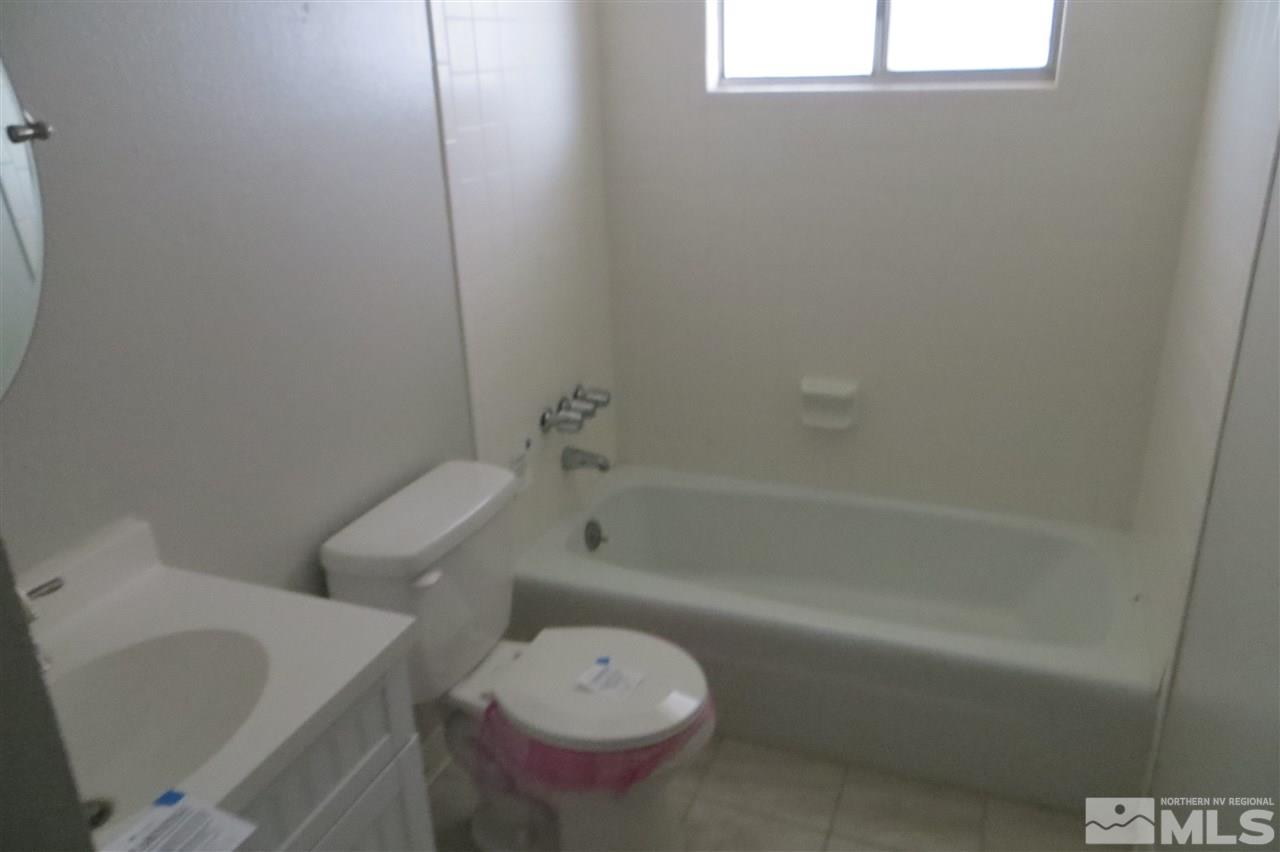 9170 Spearhead Way Reno, NV 89506 - Photo 9 of 24 Photo 9