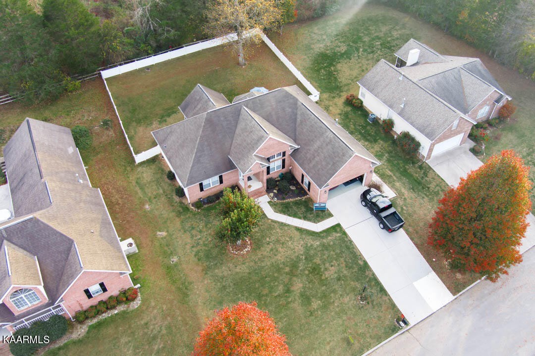 7625 Wilderness Path Road Corryton, TN 37721 - Photo 33 of 38 an aerial view of house with yard