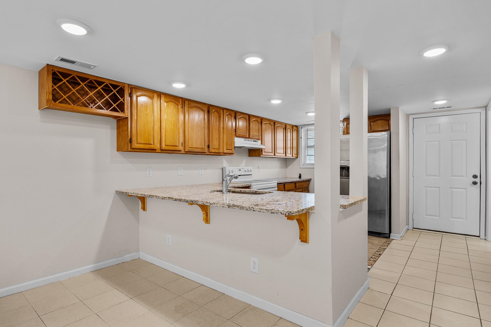 6703 Jefferson Place, Unit B2 Myrtle Beach, SC 29572 - Photo 8 of 38