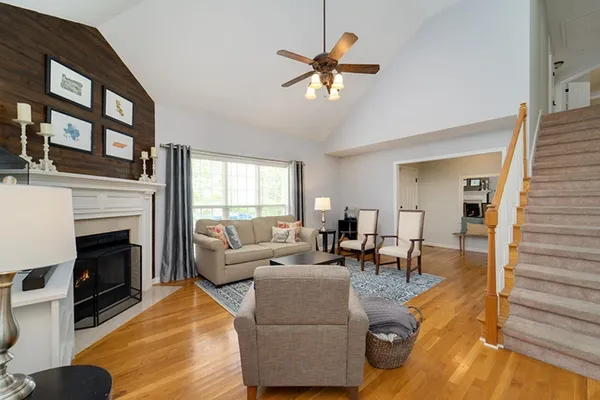 $2,095 | 151 Stillwater Trail, Hendersonville, TN 37075