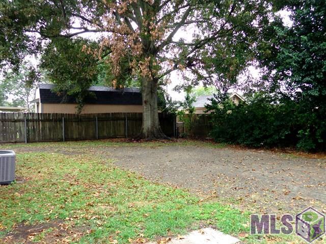 139 Fir Street Raceland, LA 70394 - Photo 16 of 18 Backyard