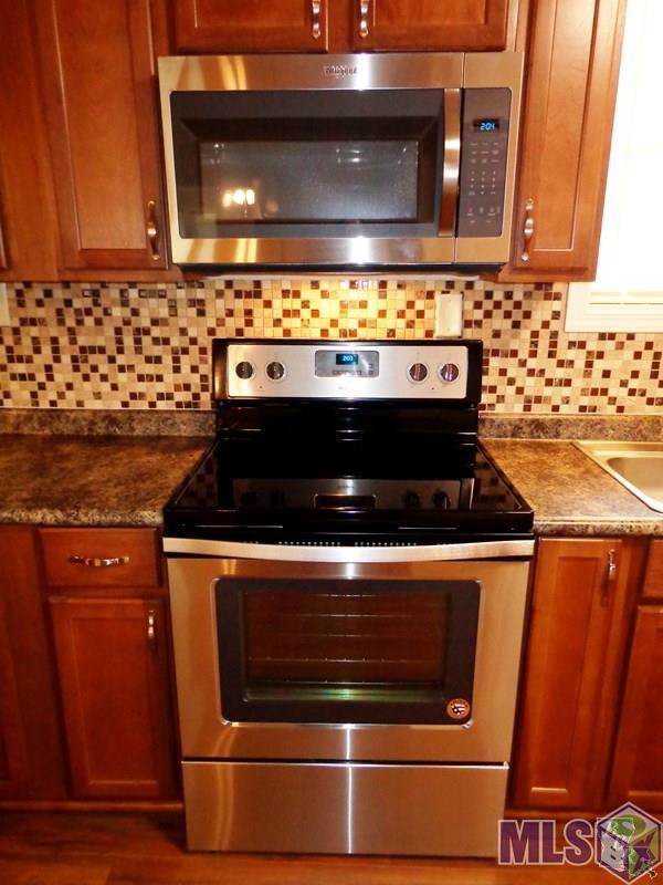 139 Fir Street Raceland, LA 70394 - Photo 5 of 18 New Stainless Appliances