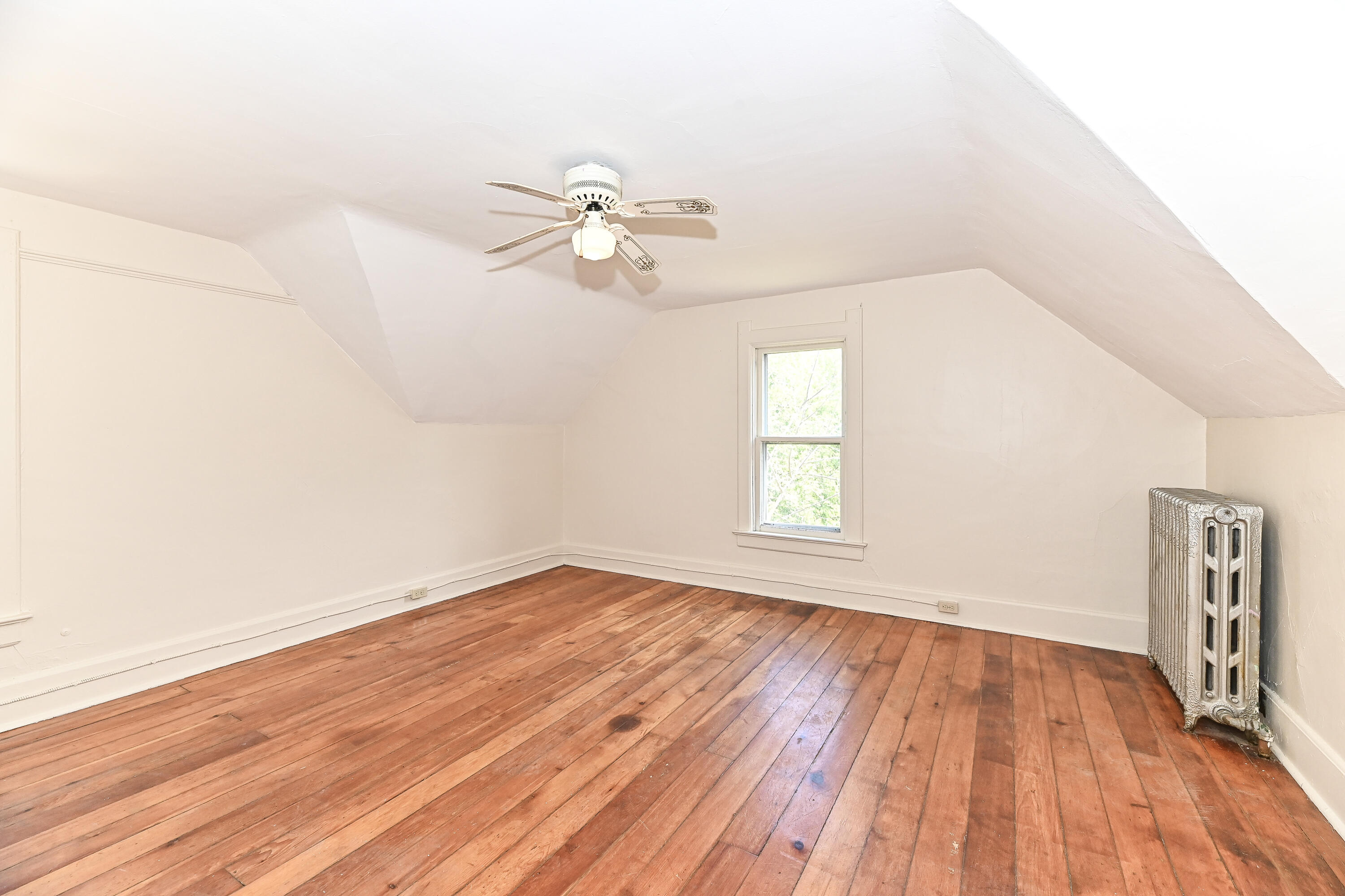 3270 South 92nd Street Milwaukee, WI 53227 - Photo 20 of 30 BR