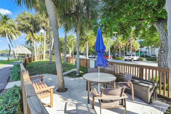 $2,400,000 | 1 Grove Isle Drive, Unit A1110, Miami, FL 33133