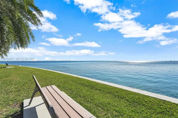 $2,400,000 | 1 Grove Isle Drive, Unit A1110, Miami, FL 33133