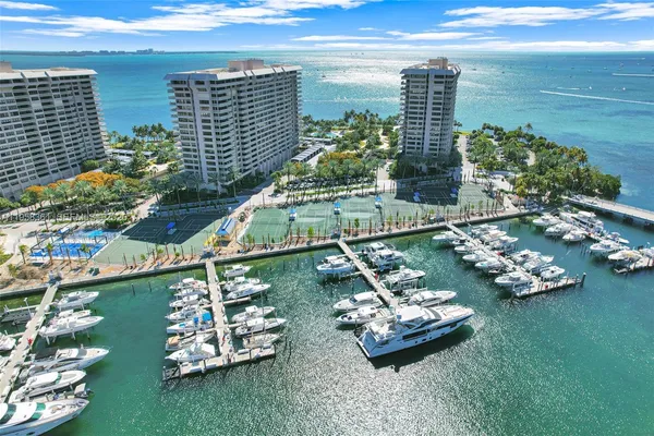 $2,400,000 | 1 Grove Isle Drive, Unit A1110, Miami, FL 33133