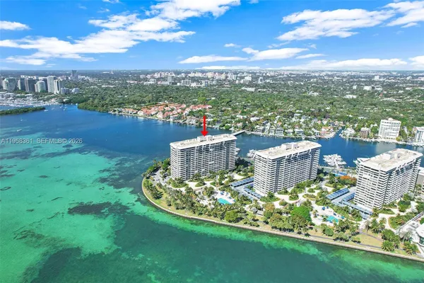 $2,400,000 | 1 Grove Isle Drive, Unit A1110, Miami, FL 33133