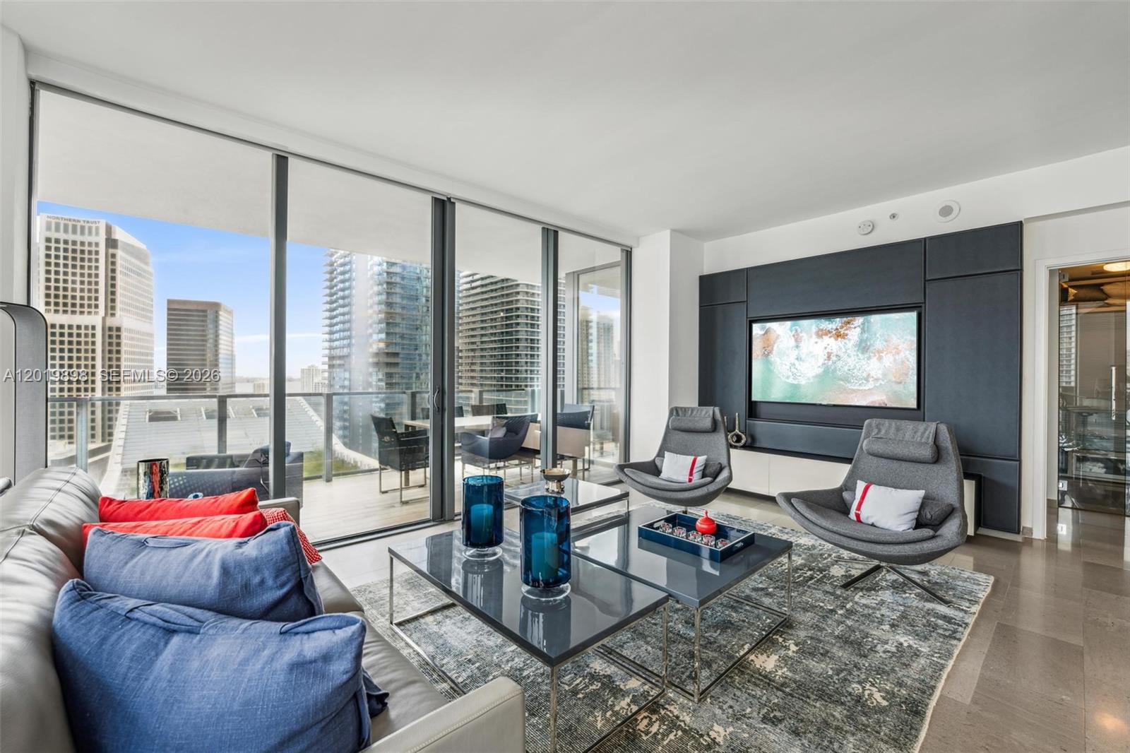 88 Southwest 7th Street, Unit 2111 Miami, FL 33130 - Photo 13 of 30