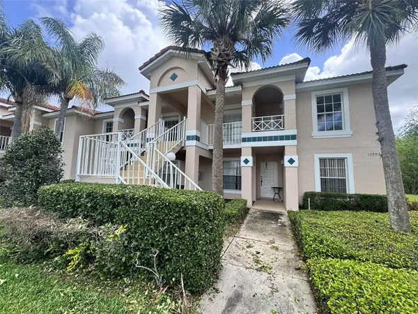 $1,699 | 13903 Timberland Drive, Unit 204, Orlando, FL 32824