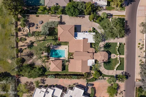 $4,500,000 | 8700 North 58th Place, Paradise Valley, AZ 85253