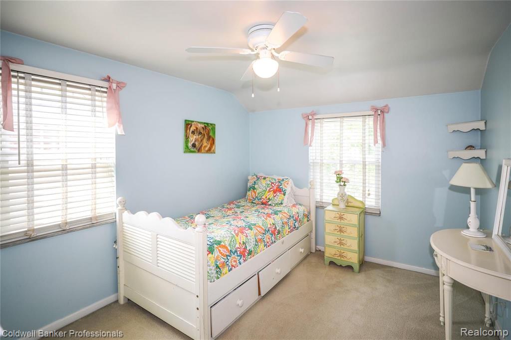 458 Moran Road Grosse Pointe Farms, MI 48236 - Photo 14 of 18