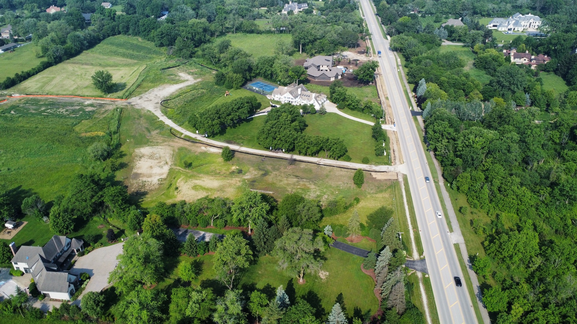 23W731 Hobson Road Naperville, IL 60540 - Photo 7 of 17 a view of a garden