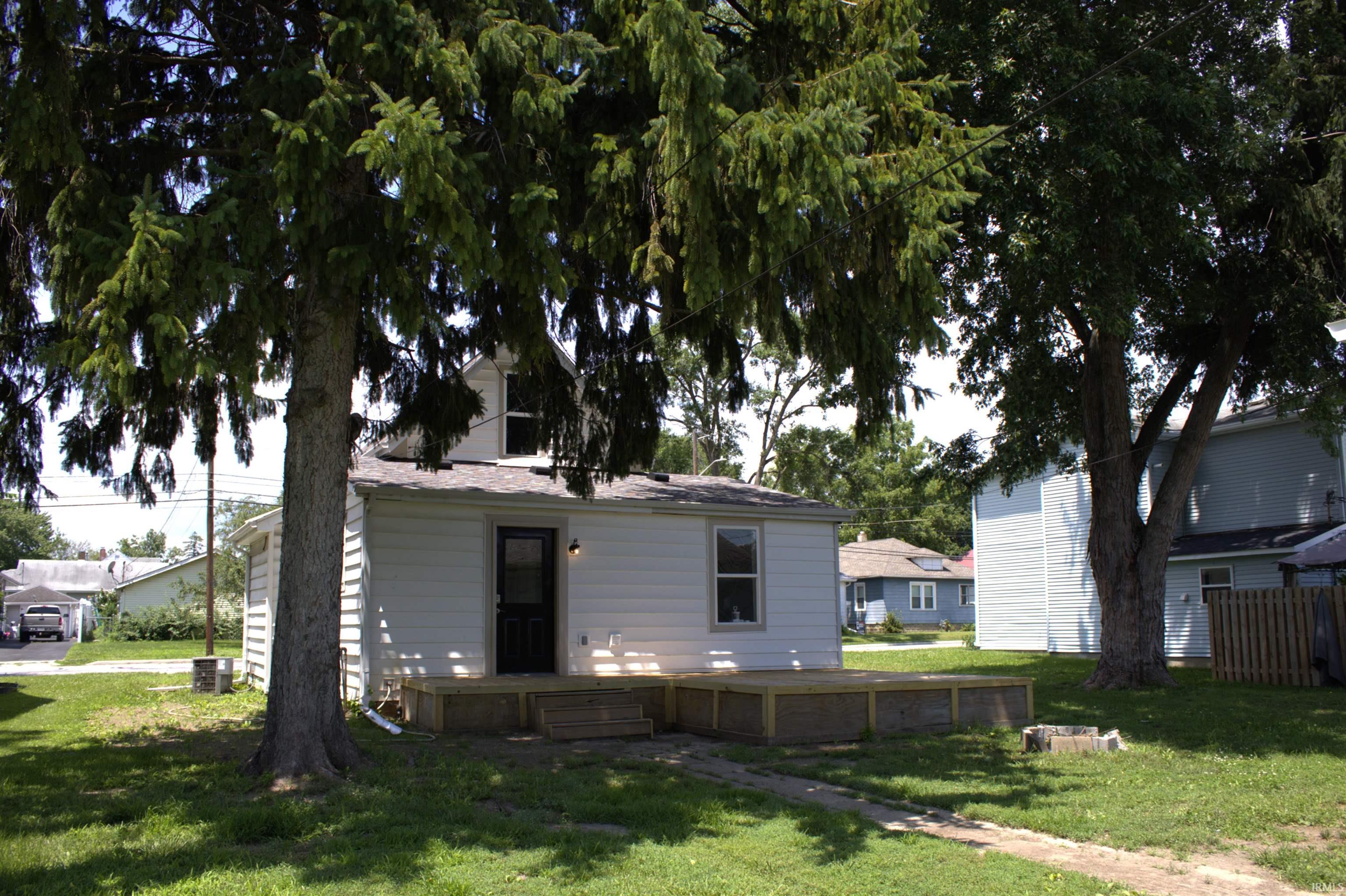 907 South 18th Street Lafayette, IN 47905 - Photo 3 of 25